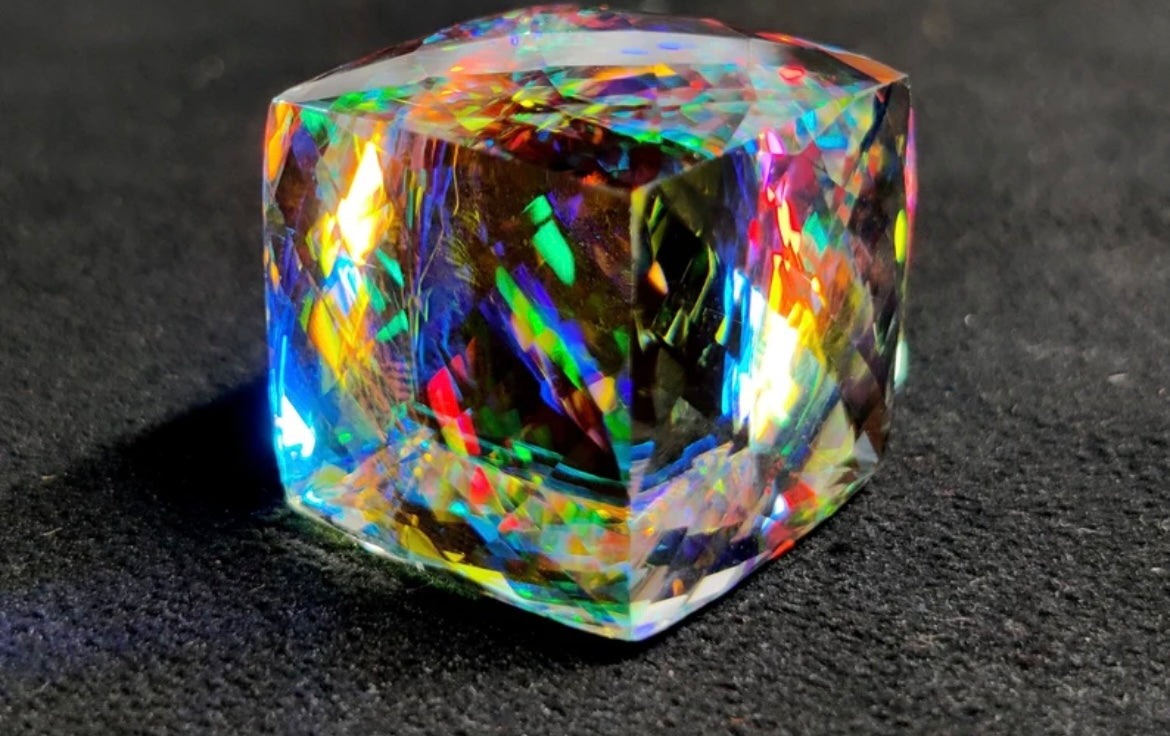 112 CT Crystal